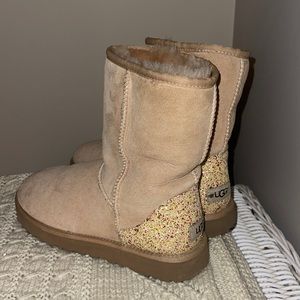 UGG Classic Short Glitter Heel